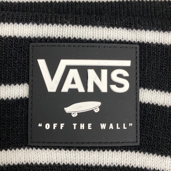 VANS BEANIE BRAND NEW - Picture 2 of 6